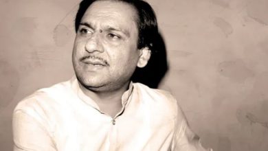 Photo of 100 साल पुरानी दर्द भरी गजल को सुनते ही पसीज जाता है दिल, Ghulam Ali ने दी थी आवाज